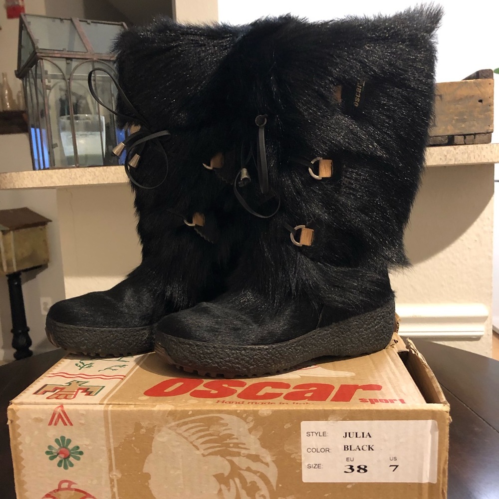 Oscar made in Italy fur boots!